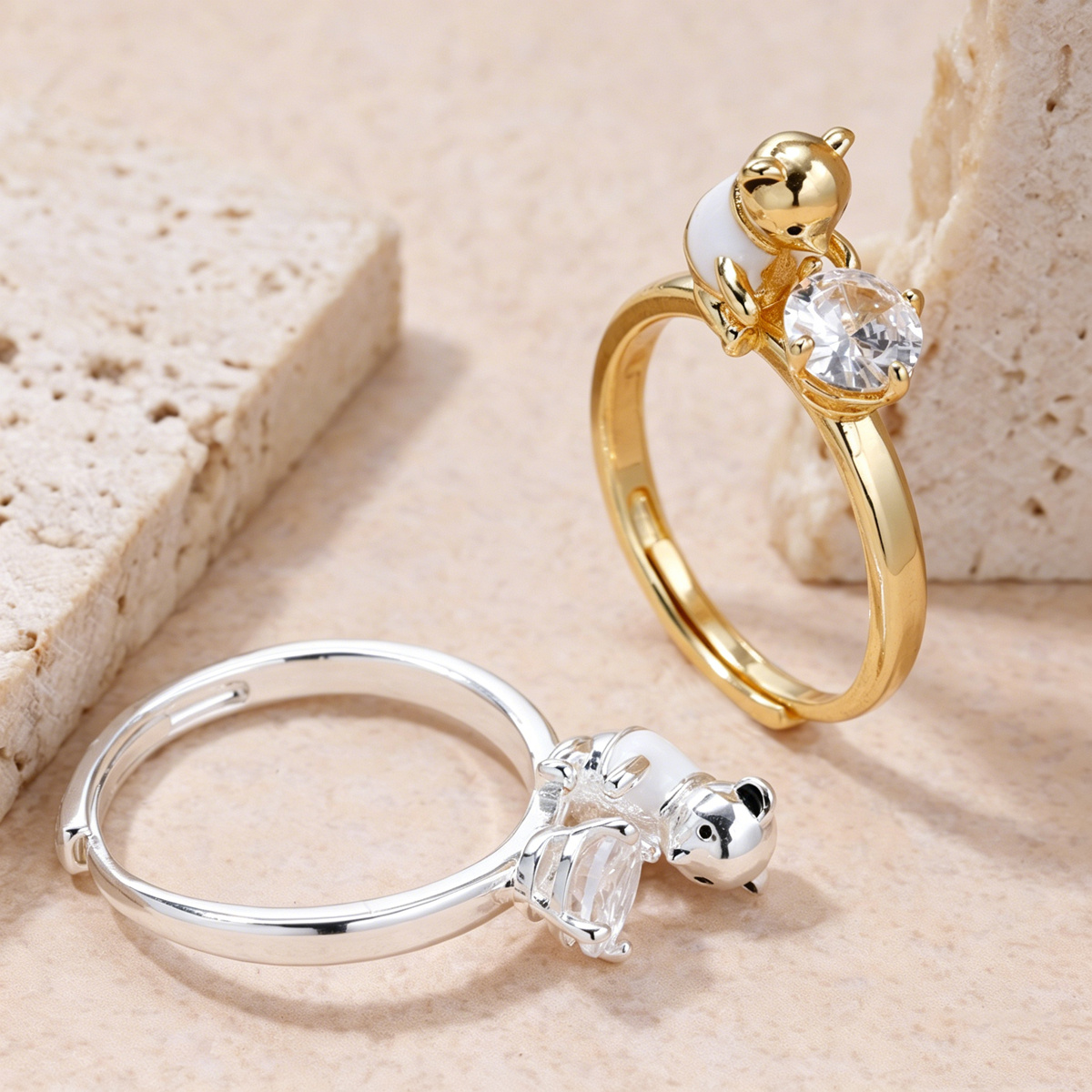 Minimalist Teddy Bear Open Ring with Shiny Zirconia